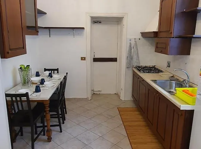 Arcobaleno Rondò Garibaldi Apartamento