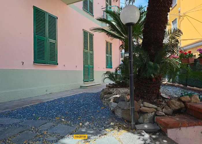 Arcobaleno Rondò Garibaldi Apartamento Sanremo